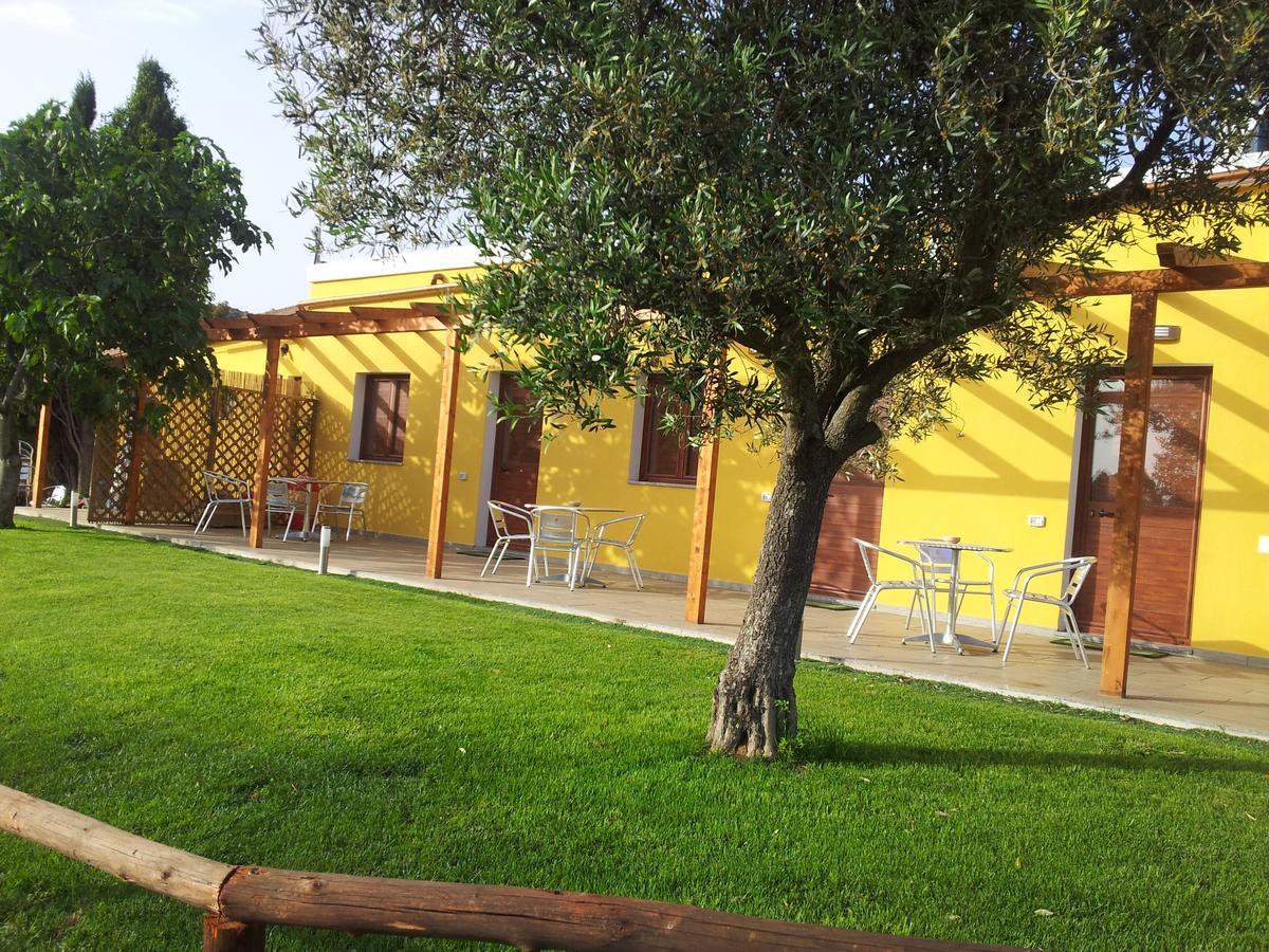 Il Frutteto Bed & Breakfast Torre delle Stelle Exterior photo